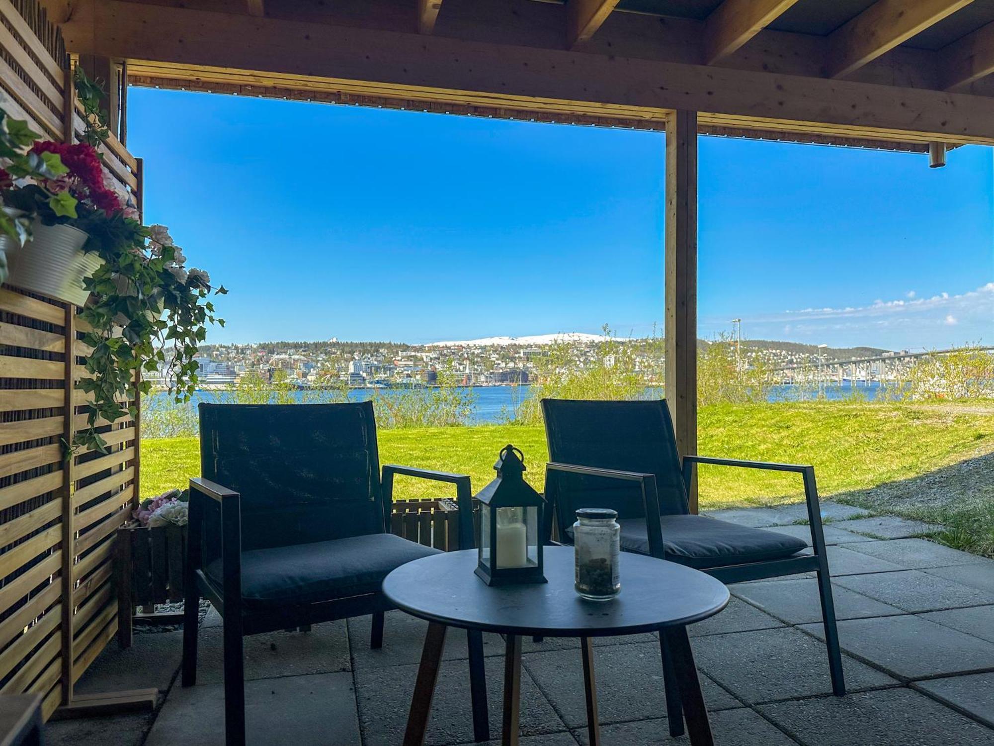 Апартаменты Panorama View - Free Parking - Perfect For Couples Тромсё Экстерьер фото